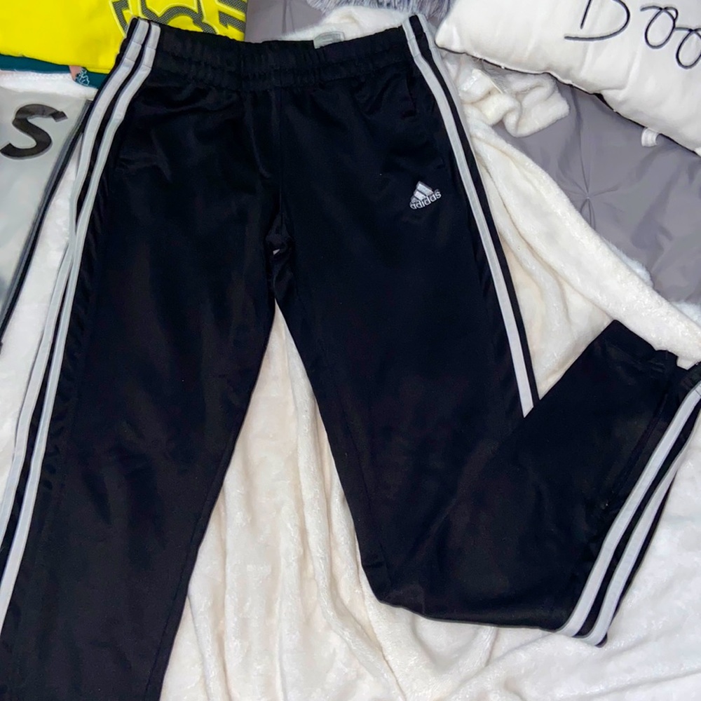 Adidas sweatpants